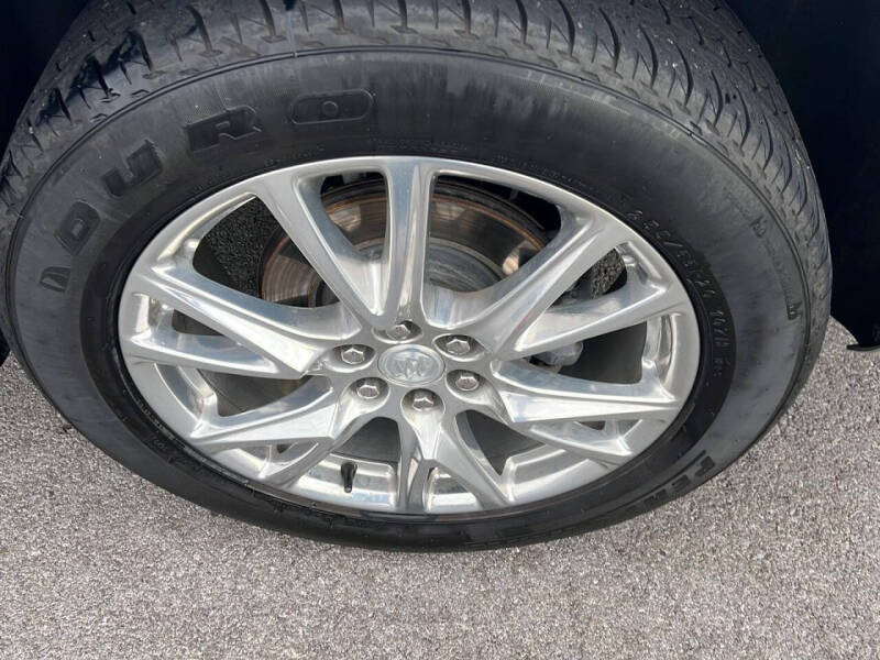 2022 Buick Enclave Essence