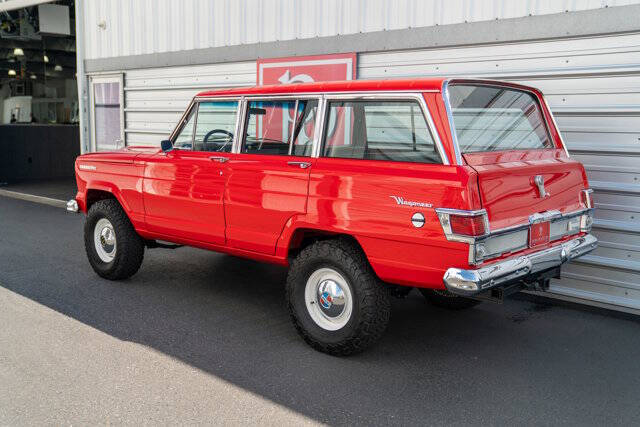 1968 Jeep Wagoneer 51