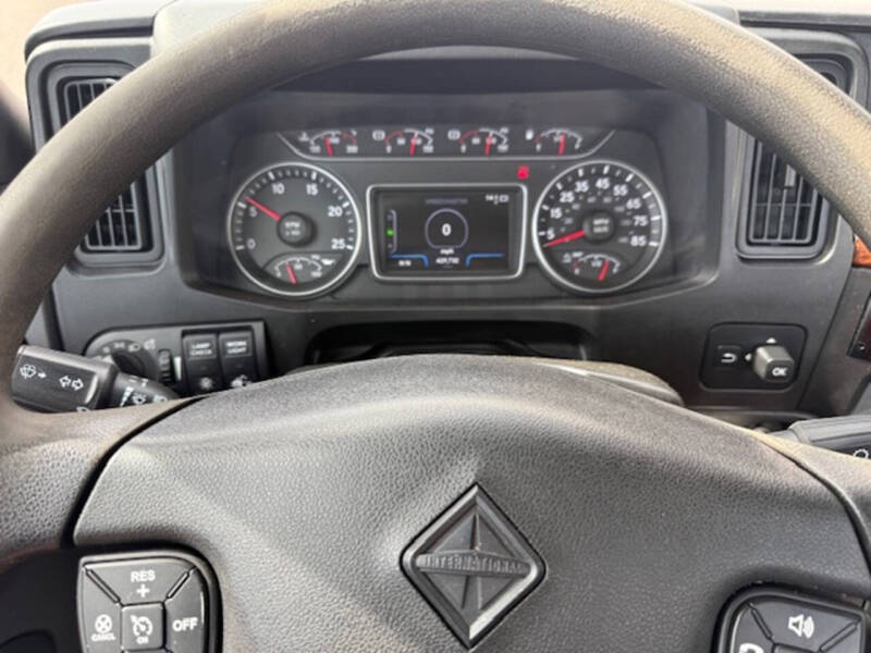 2018 International LT625