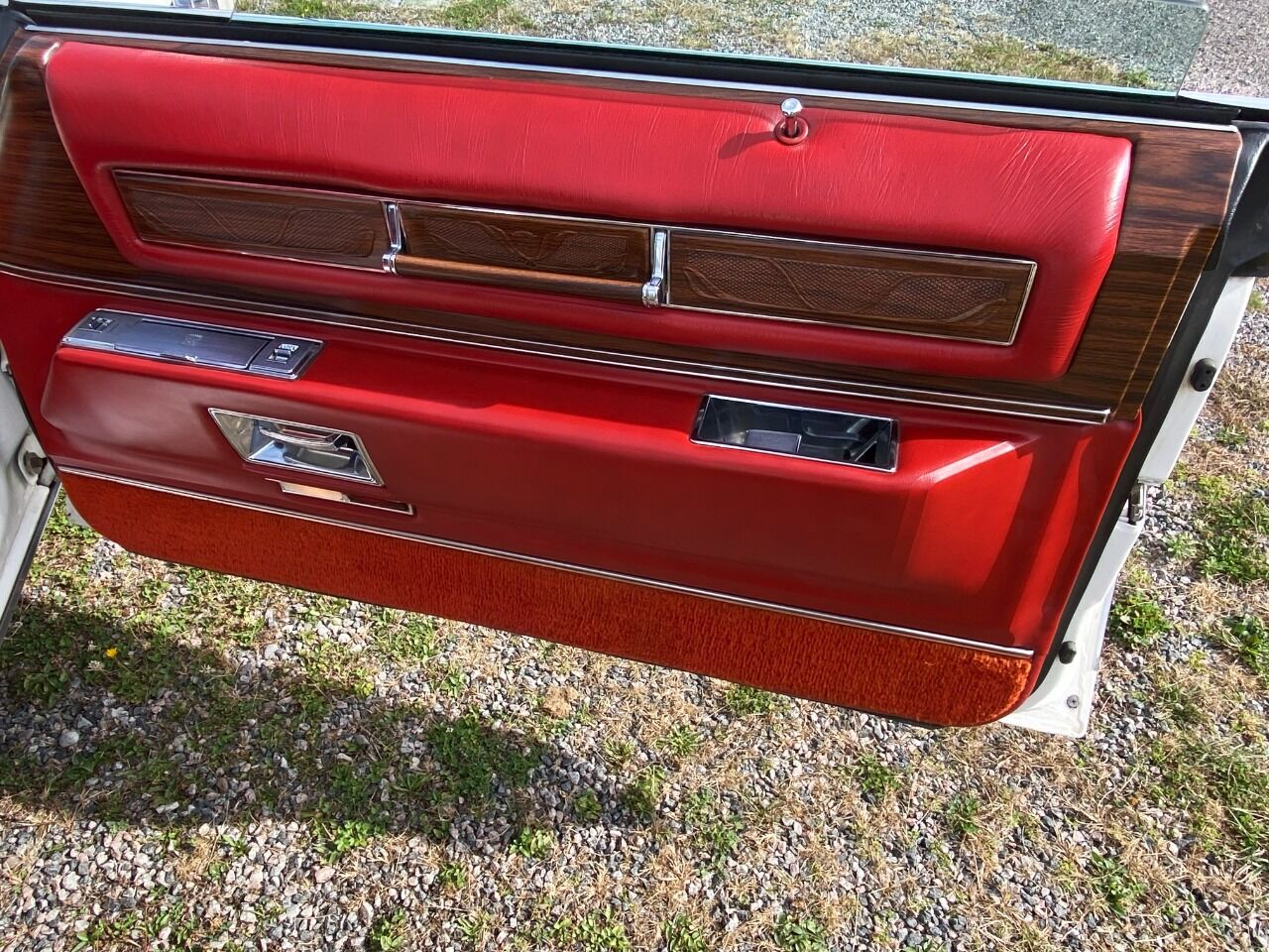 1976 Cadillac Eldorado 32