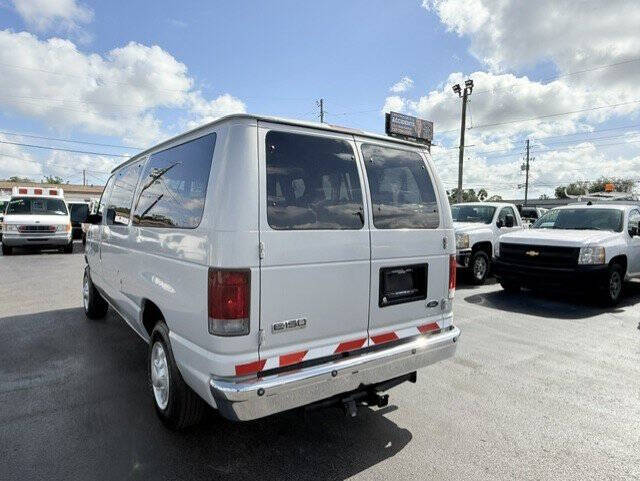 2008 Ford E-Series E-150 XLT