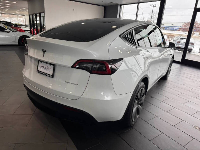 2022 Tesla Model Y Long Range