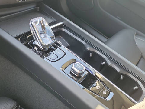 2026 Volvo XC60 T8 Ultra