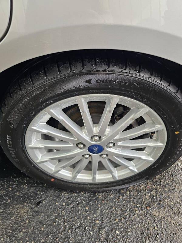 2013 Ford C-MAX Hybrid SEL