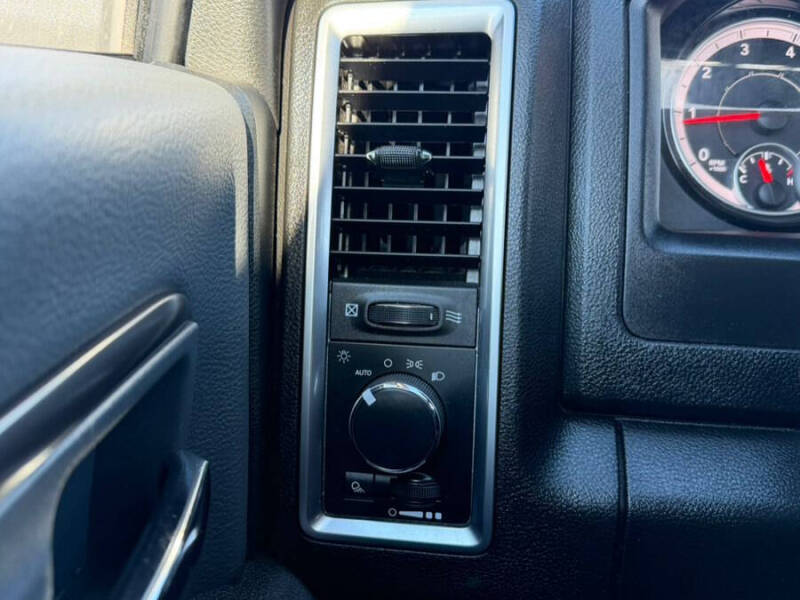 2024 RAM 1500 Classic