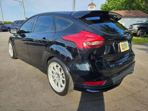 2018 Ford Focus ST
