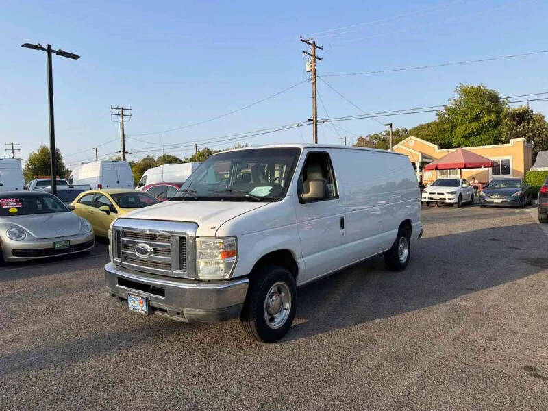 2012 Ford E-Series E-150