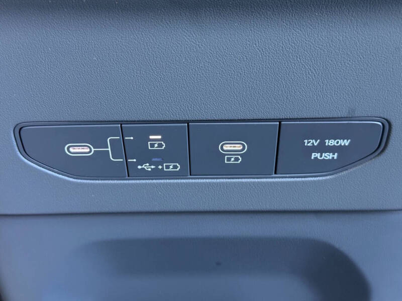 2026 Kia EV9 Light Long Range