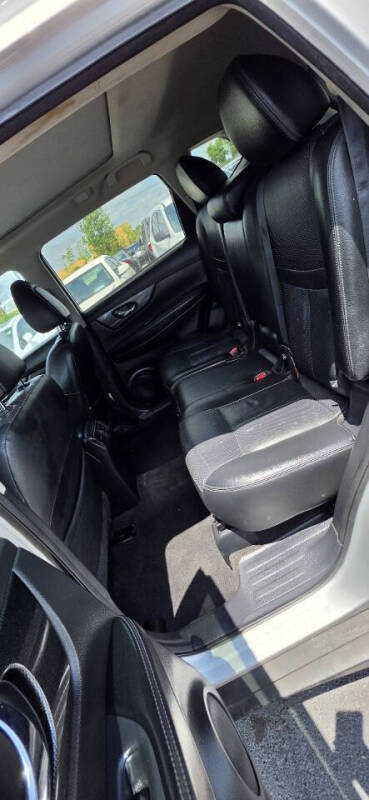 2015 Nissan Rogue SL