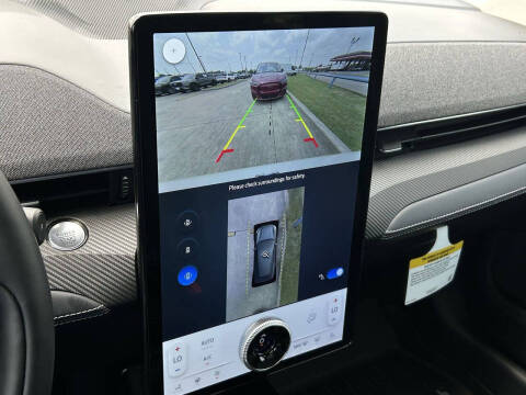 2025 Ford Mustang Mach-E Premium