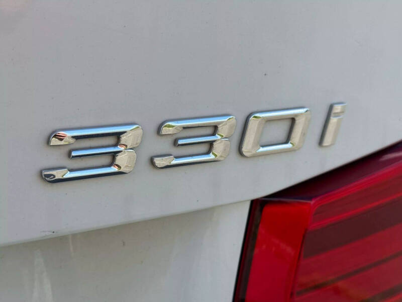 2017 BMW 3 Series 330i xDrive