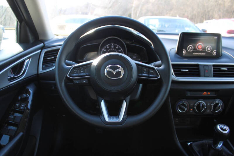 2017 Mazda MAZDA3 Sport