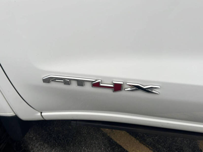 2022 GMC Sierra 1500 AT4X