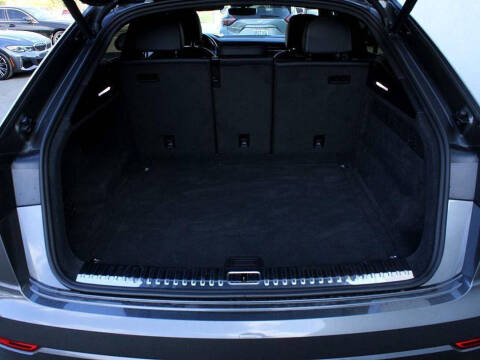 2019 Audi Q8 quattro Premium 55 TFSI