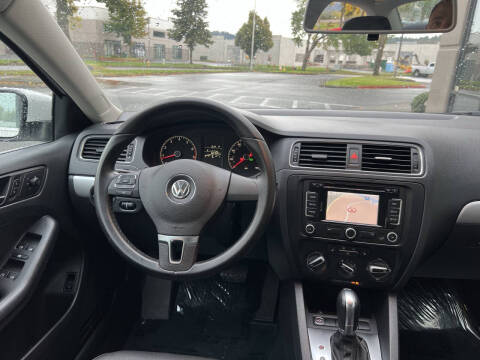 2011 Volkswagen Jetta SEL PZEV