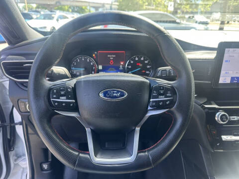 2022 Ford Explorer ST-Line