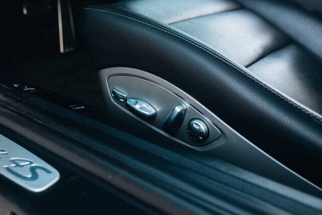 2014 Porsche 911 Carrera 4S