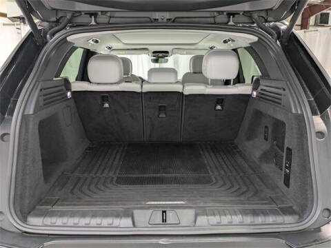 2024 Land Rover Range Rover Sport P360 SE