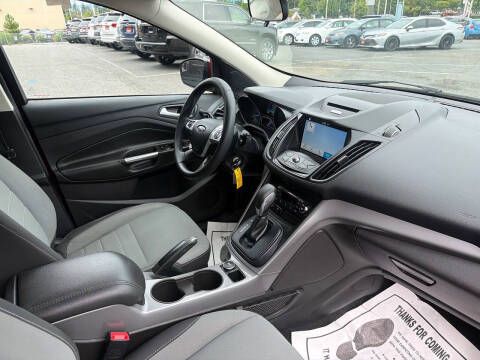 2016 Ford Escape SE