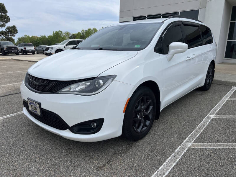 2019 Chrysler Pacifica Touring L