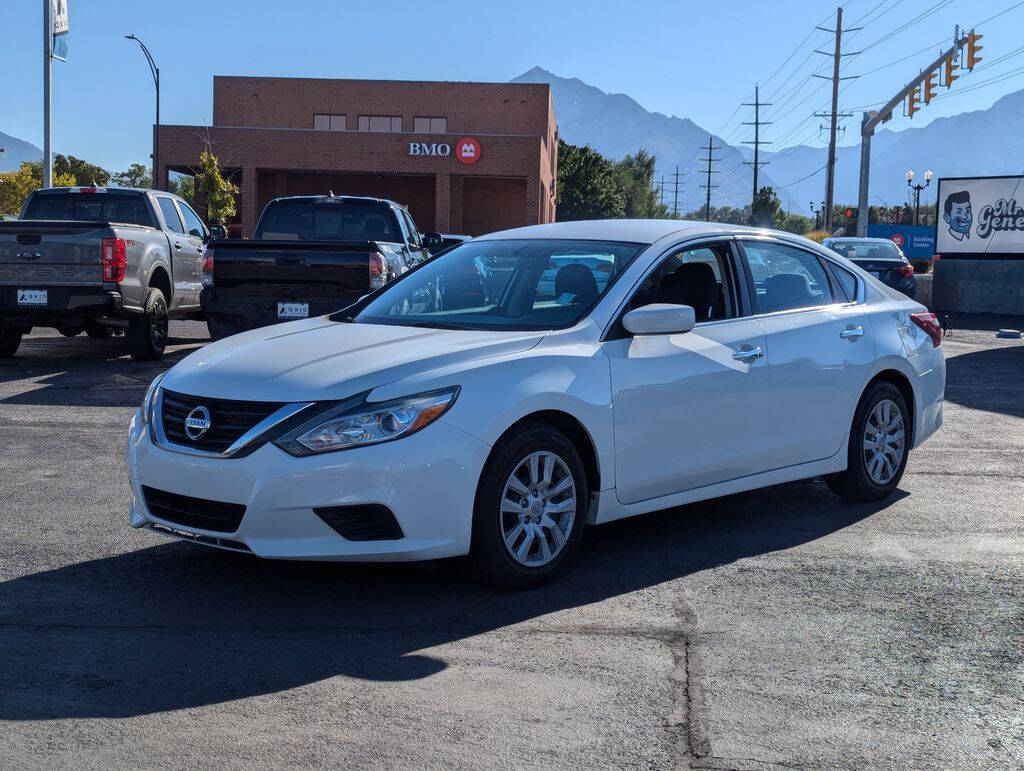 2018 Nissan Altima for sale at Axio Auto Boise in Boise, ID