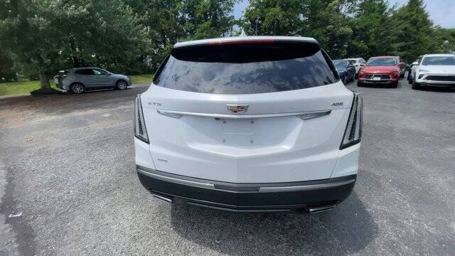 2025 Cadillac XT5 Sport