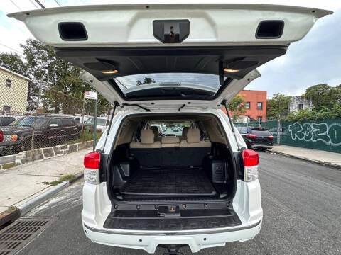 2013 Toyota 4Runner SR5