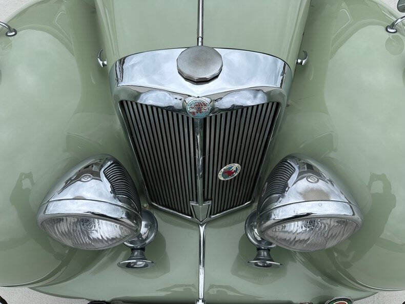 1947 Triumph 1800