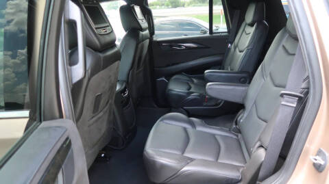 2020 Cadillac Escalade Platinum