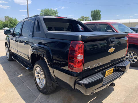 2011 Chevrolet Avalanche LT