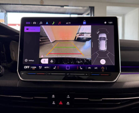 2025 Volkswagen Golf GTI SE