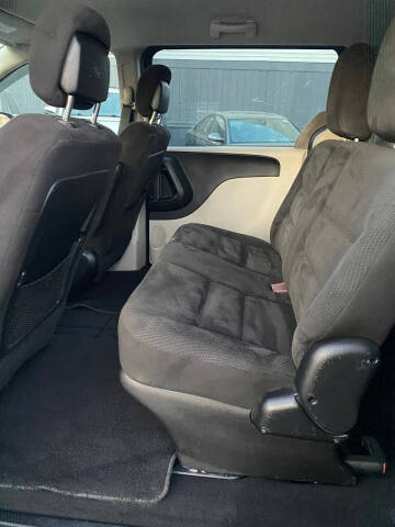 2014 Dodge Grand Caravan SE