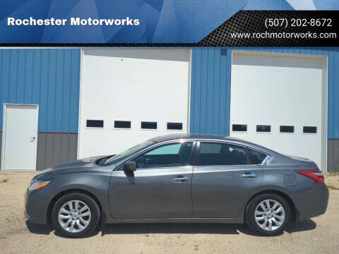 2016 Nissan Altima for sale at Rochester Motorworks in Rochester MN