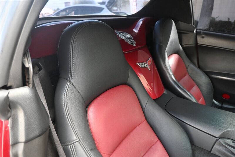 2008 Chevrolet Corvette Indy 500 Pace Car Replica