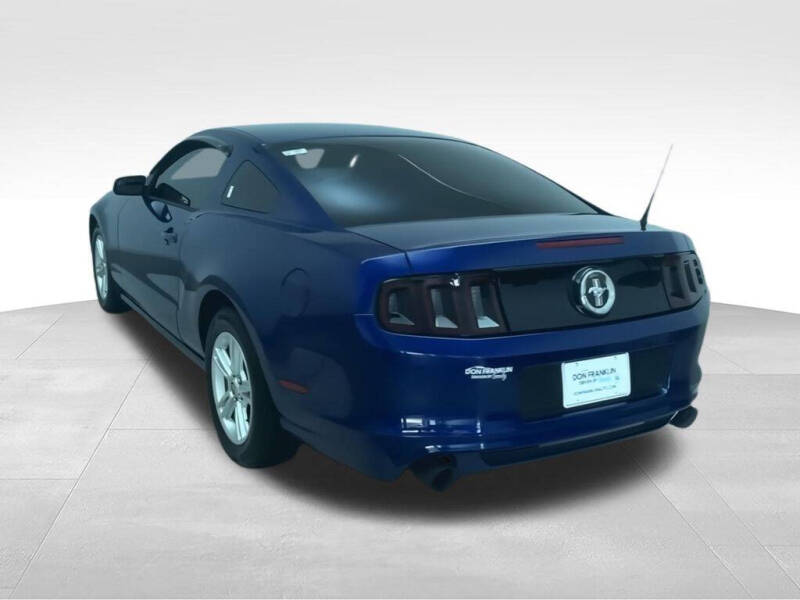 2014 Ford Mustang V6