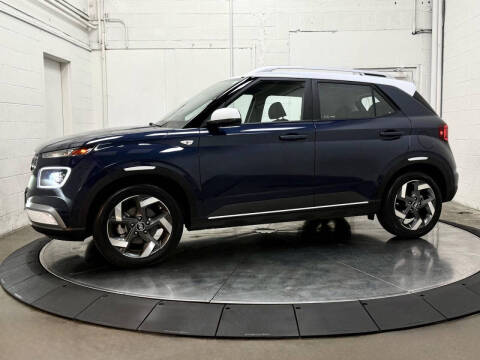 2021 Hyundai Venue Denim