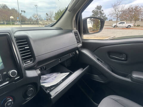 2022 Nissan Frontier