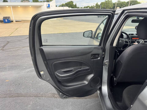 2015 Mitsubishi Mirage ES