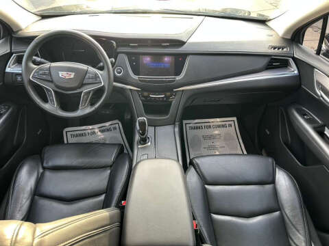 2017 Cadillac XT5 Premium Luxury