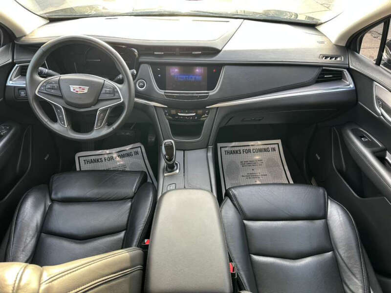 2017 Cadillac XT5 Premium Luxury