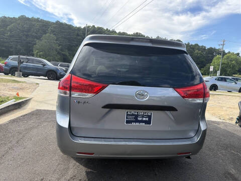 2012 Toyota Sienna Base 7-Passenger