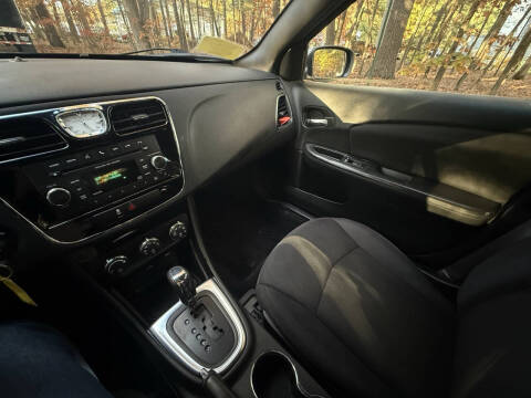 2013 Chrysler 200 Touring