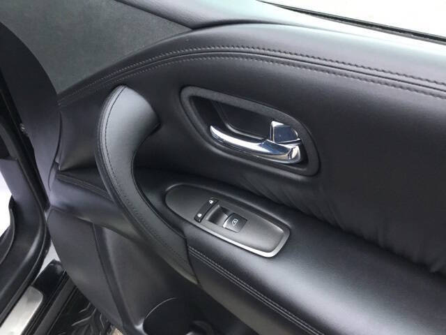 2022 Nissan Armada SL