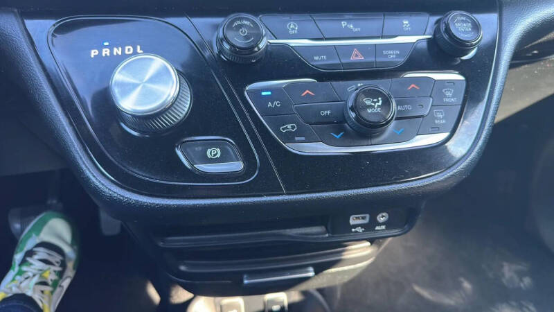 2018 Chrysler Pacifica Touring Plus