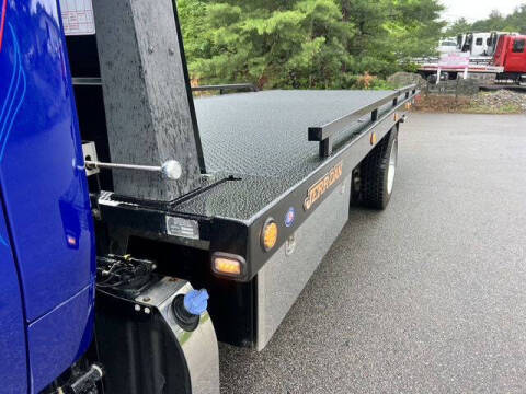 2024 Peterbilt 536