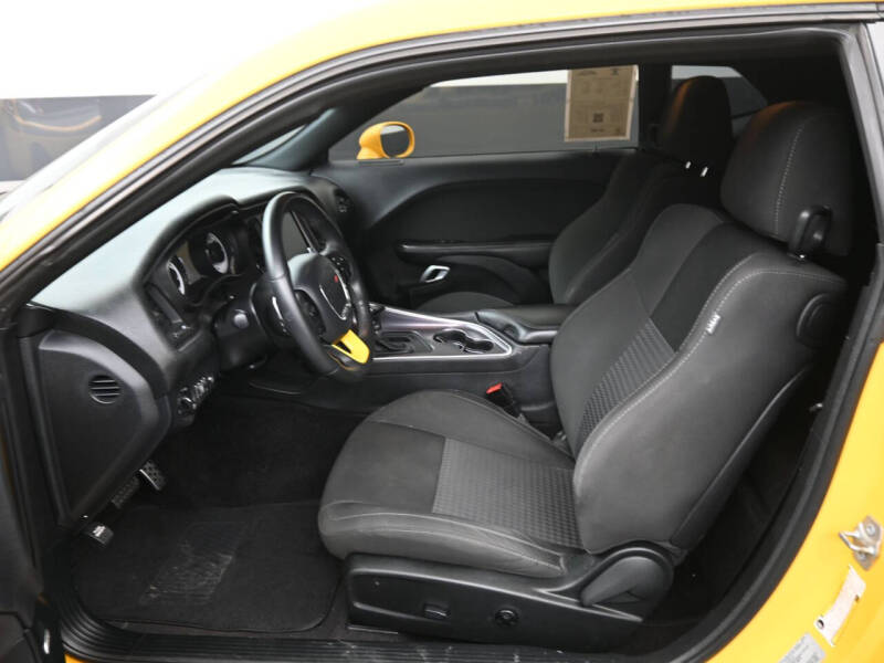 2017 Dodge Challenger R/T Plus