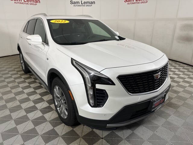 Used 2022 Cadillac XT4 Premium Luxury with VIN 1GYFZDR43NF124243 for sale in Bloomington, IL