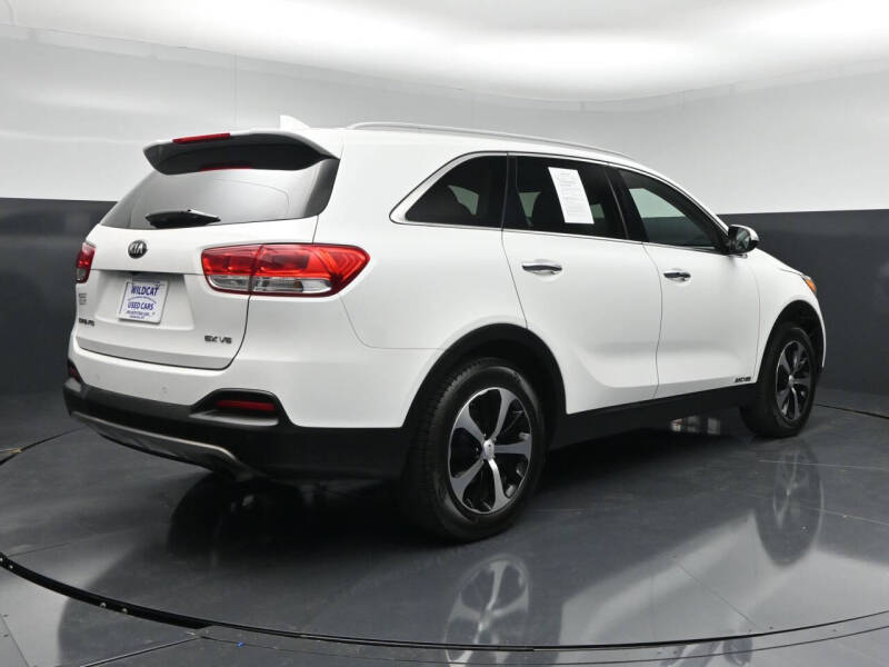 2017 Kia Sorento EX V6