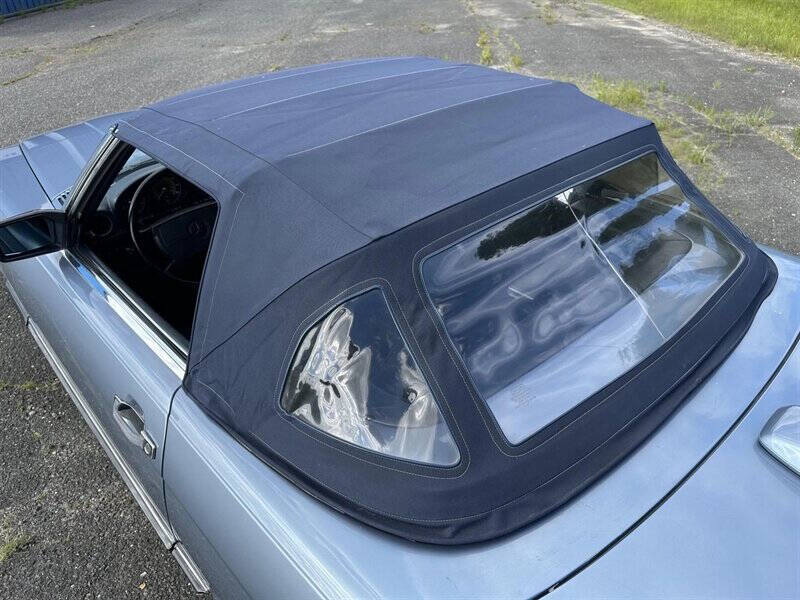 1986 Mercedes-Benz 560-Class 560 SL