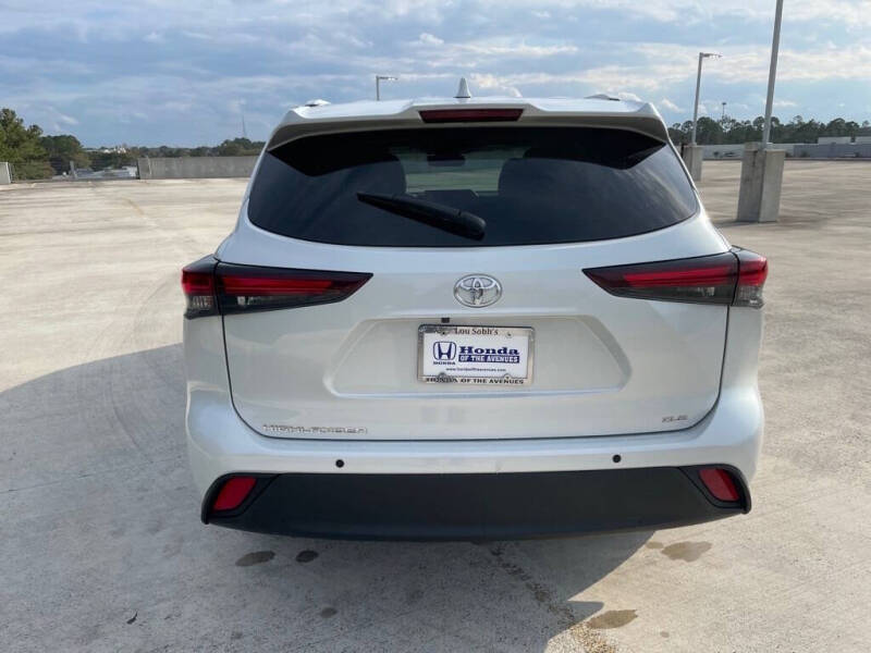 2024 Toyota Highlander XLE